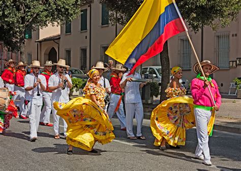 Die jährliche  Guataca Festival-Party: Ein Jubel der kolumbianischen Musiktradition und kulturellen Identität